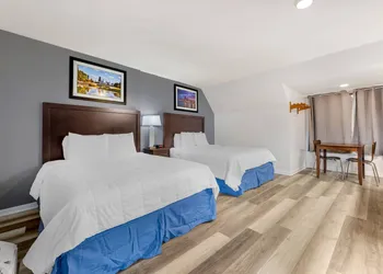 Rodeway Inn Lyons - La Grange hotel thumbnail 6