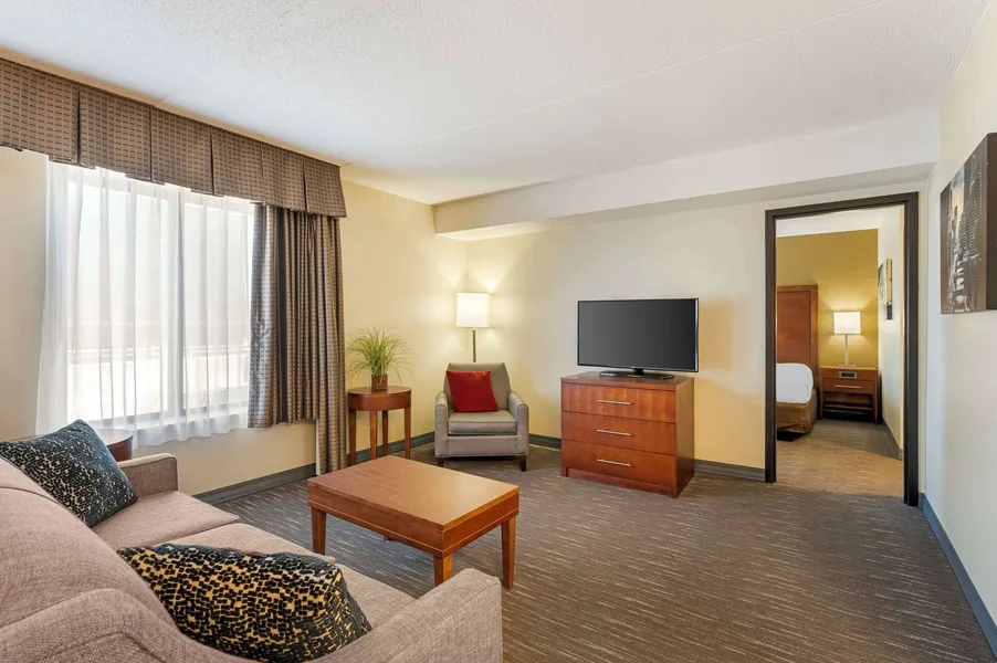 Best Western Chicago - Downers Grove hotel detail image 6