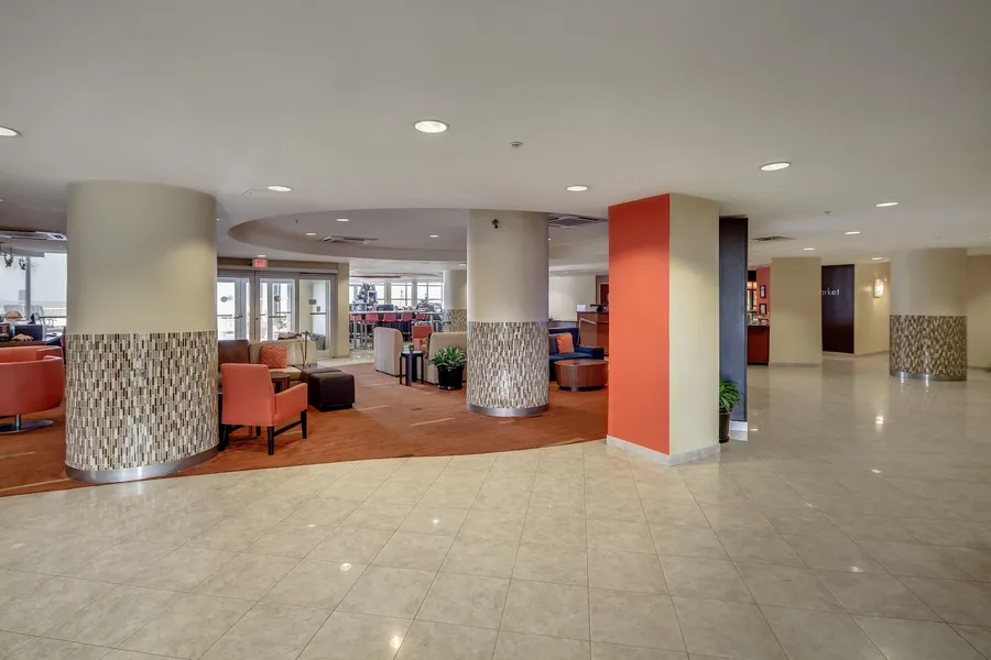 Courtyard by Marriott Jacksonville Beach Oceanfront hotel detail image 2