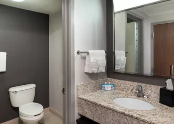 Courtyard by Marriott Winston-Salem University hotel thumbnail 8