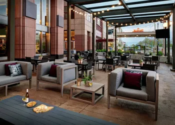 Cleveland Marriott Downtown at Key Tower hotel thumbnail 2
