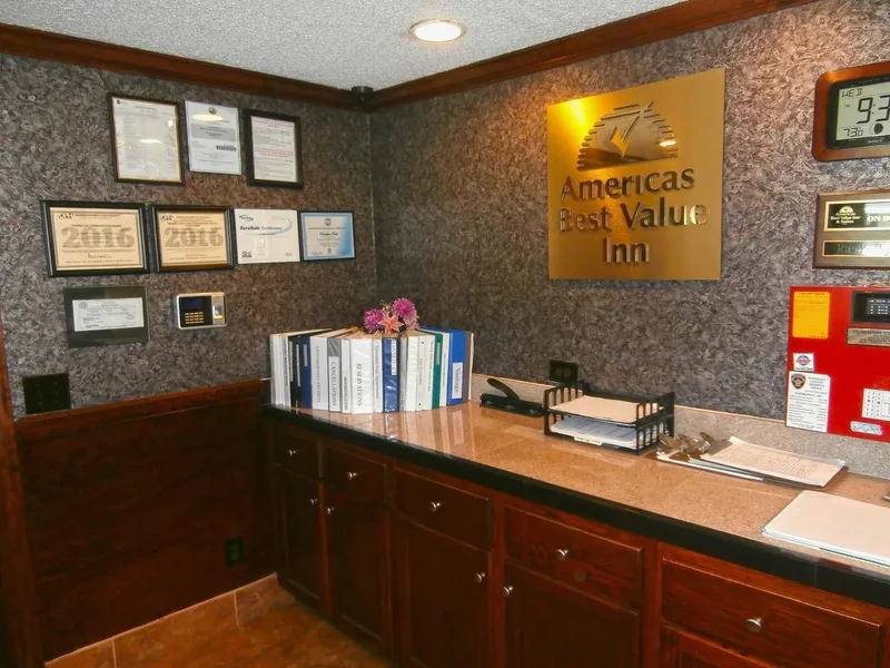 Americas Best Value Inn Conyer hotel detail image 2