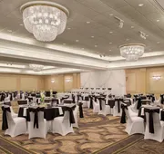 Sheraton Suites Akron Cuyahoga Falls hotel detail image 4