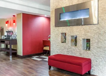 Comfort Inn Conyers hotel thumbnail 5