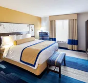 Southbank Hotel by Marriott Jacksonville Riverwalk hotel detail image 4