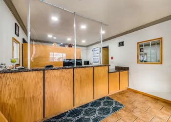 Americas Best Value Inn Ukiah hotel thumbnail 3