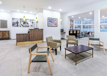La Quinta Inn by Wyndham Steamboat Springs hotel thumbnail 2