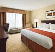La Quinta Inn & Suites by Wyndham Knoxville West hotel detail image 5