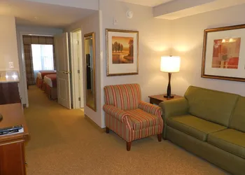 La Quinta Inn & Suites by Wyndham Knoxville West hotel thumbnail 6