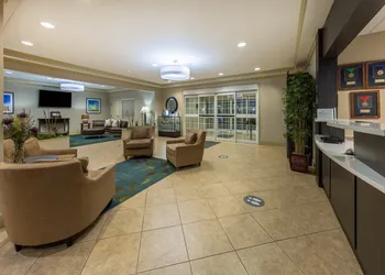 Candlewood Suites Springfield-Medical District hotel thumbnail 2