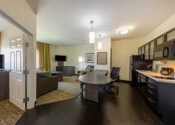 Candlewood Suites Springfield-Medical District hotel thumbnail 8