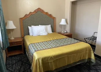Riverton Inn & Suites hotel thumbnail 5