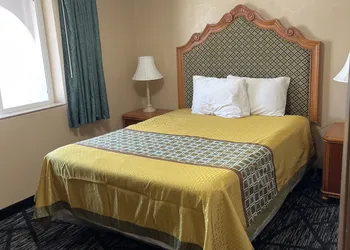 Riverton Inn & Suites hotel thumbnail 7