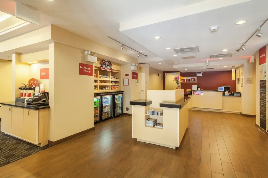 Towneplace Suites Marriott Jacksonville Butler Boulevard hotel detail image 2