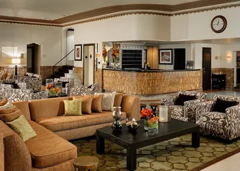 Essex House By Clevelander hotel thumbnail 2