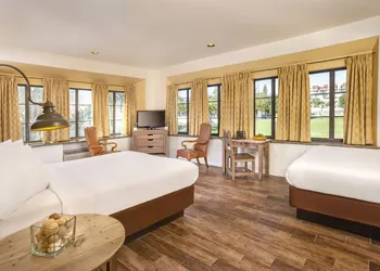 Clocktower Inn Ventura hotel thumbnail 5