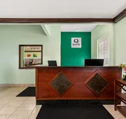 Quality Inn & Suites Seville hotel detail image 3