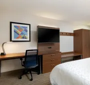Holiday Inn Express Alpharetta - Roswell by IHG hotel detail image 4