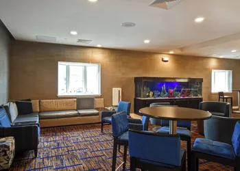 Courtyard By Marriott Cape Cod Hyannis hotel thumbnail 3