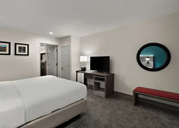 Comfort Inn & Suites Santee hotel thumbnail 5