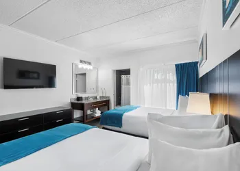 OASIS BAY SUITES, Tampa, Busch Gardens, USF hotel thumbnail 2