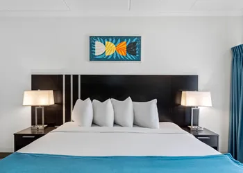 OASIS BAY SUITES, Tampa, Busch Gardens, USF hotel thumbnail 4
