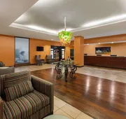 La Quinta Inn & Suites by Wyndham San Antonio Medical Ctr NW hotel detail image 4