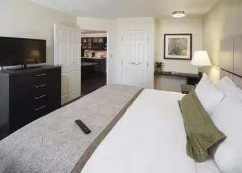 Candlewood Suites Denver Northeast - Brighton by IHG hotel thumbnail 3