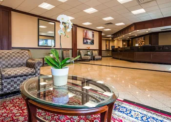 Best Western Plus Chicago Hillside hotel thumbnail 2