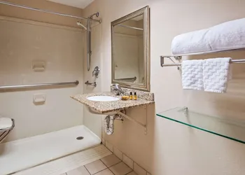 Best Western Plus Chicago Hillside hotel thumbnail 6