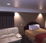 Ontario Inn & Suites hotel detail image 5