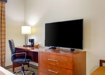 Quality Inn & Suites Decatur - Atlanta East hotel thumbnail 6