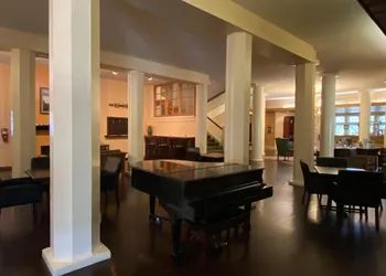 The Shawnee Inn and Golf Resort hotel thumbnail 3