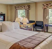 The Shawnee Inn and Golf Resort hotel detail image 4