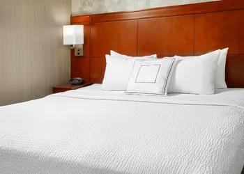 Courtyard by Marriott San Antonio Six Flags at The Rim hotel thumbnail 8