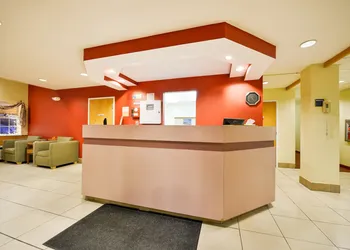 Americas Best Value Inn East Syracuse hotel thumbnail 2