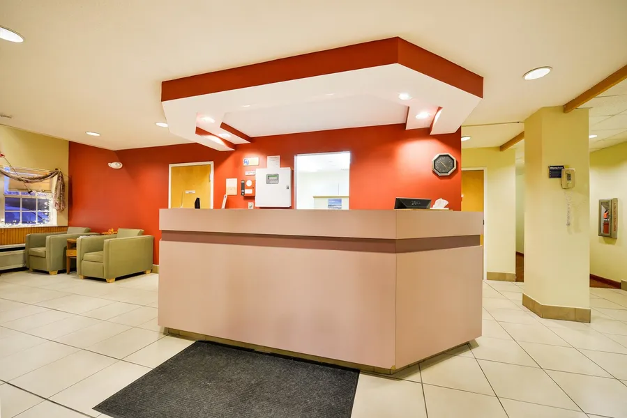 Americas Best Value Inn East Syracuse hotel detail image 2