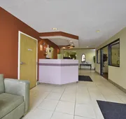 Americas Best Value Inn East Syracuse hotel detail image 4
