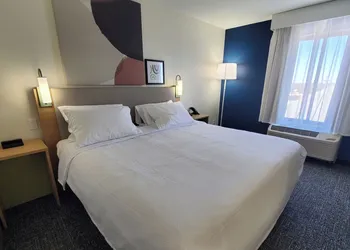 Spark by Hilton Lansing hotel thumbnail 7