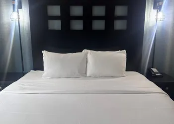 Fairfield Inn & Suites by Marriott New York ManhattanChelsea hotel thumbnail 8