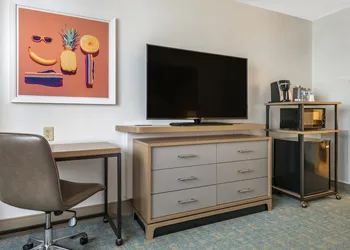 Holiday Inn Orlando - Disney Springs® Area by IHG hotel thumbnail 8