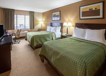 Quality Inn & Suites Richfield hotel thumbnail 5