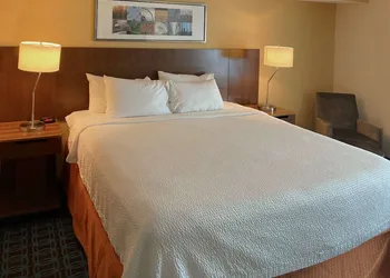Comfort Inn & Suites Ankeny - Des Moines hotel thumbnail 5