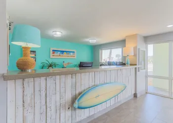 Surf & Sand Hotel hotel thumbnail 4