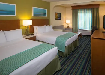 Holiday Inn Express Clermont by IHG hotel thumbnail 2