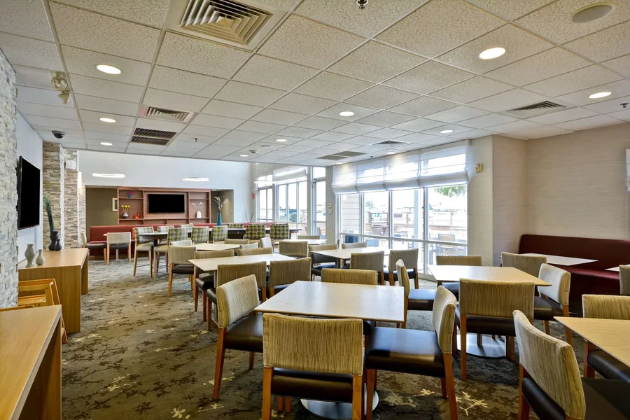 Homewood Suites by Hilton Oakland-Waterfront hotel detail image 2