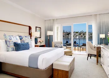 Balboa Bay Resort hotel thumbnail 5