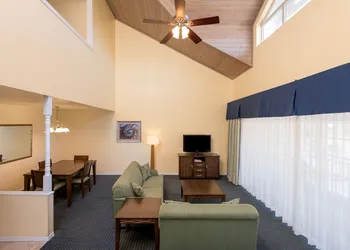 Holiday Inn & Suites Clearwater Beach S-Harbourside by IHG hotel thumbnail 7