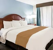 Farragut Inn & Suites hotel detail image 3