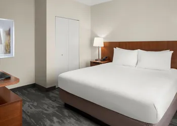 Fairfield Inn & Suites by Marriott Columbus OSU hotel thumbnail 7